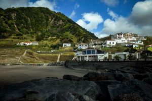 Ribeira Quente